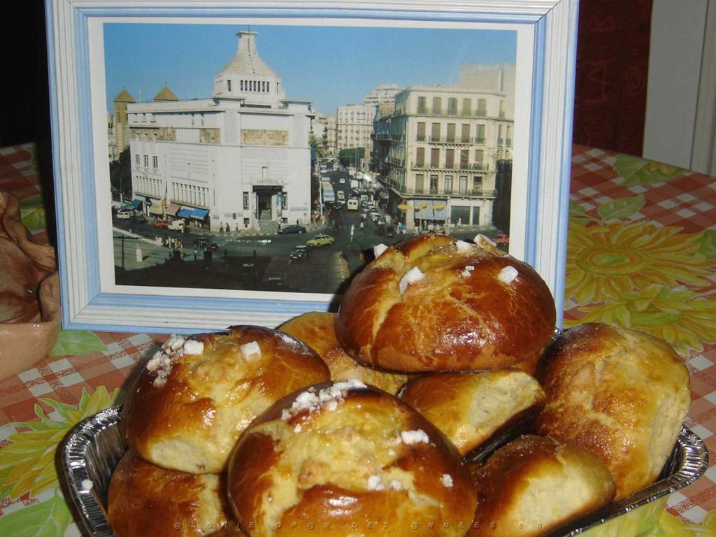 ORAN ET LES PETITES MOUNAS.JPG